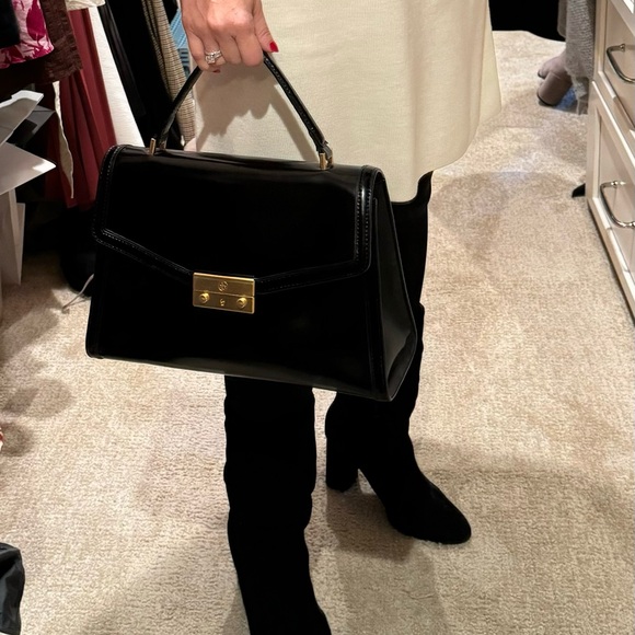 Tory Burch top handle black handbag with removeable crossbody strap, gold latch. - Picture 3 of 5